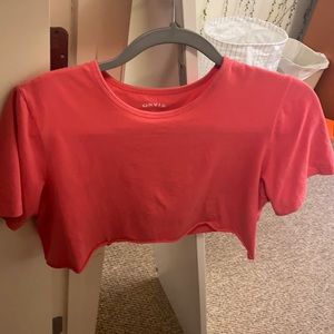 cropped pink tee